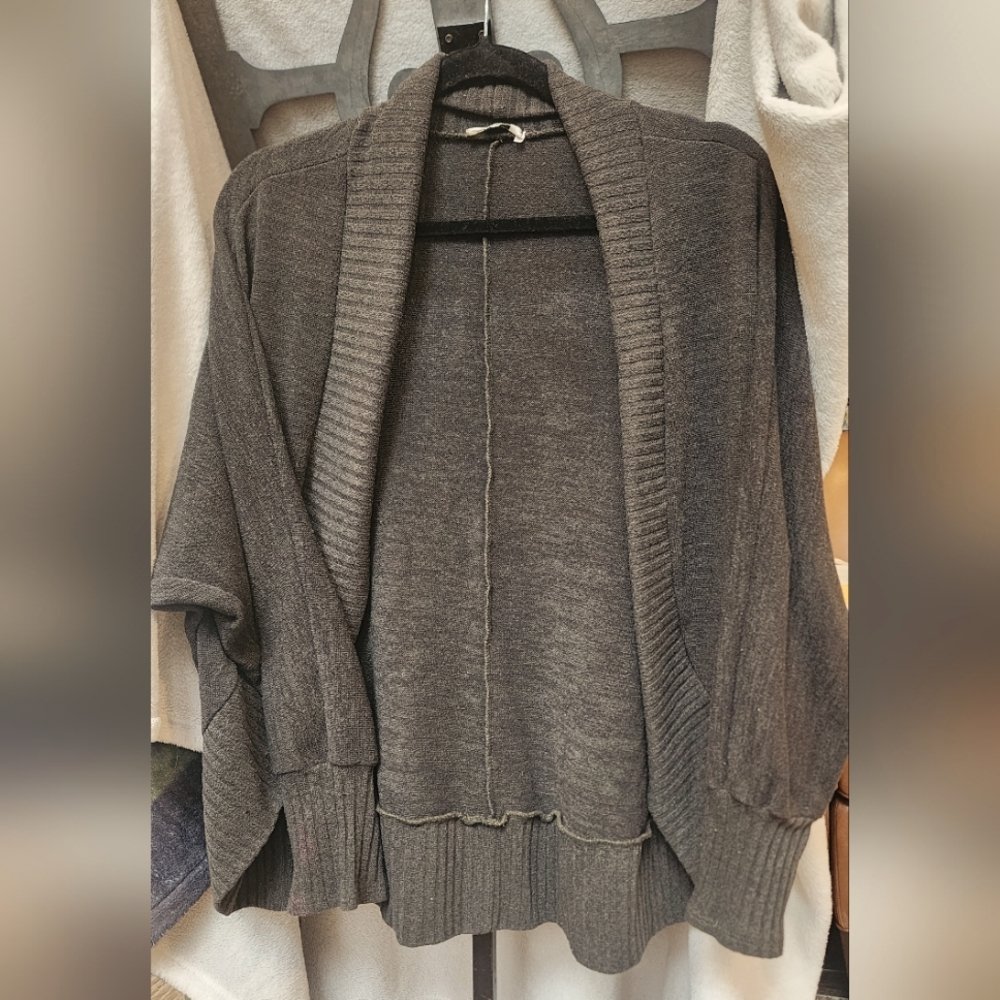 Eloges dark green dolman cardigan sweater. Size L